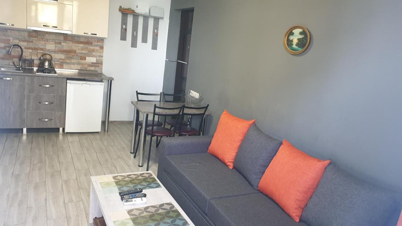 Apartment Near The Beach Batumi-Gonio Exterior foto